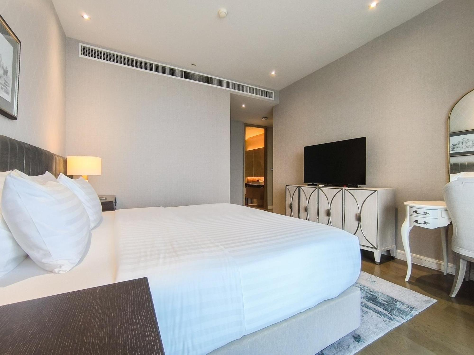 Magnolias Ratchadamri Boulevard Serviced Residences Bangkok Room photo